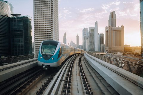 Dubai speeds up its metro: first tunnelling phase of the Blue Line completed in record time