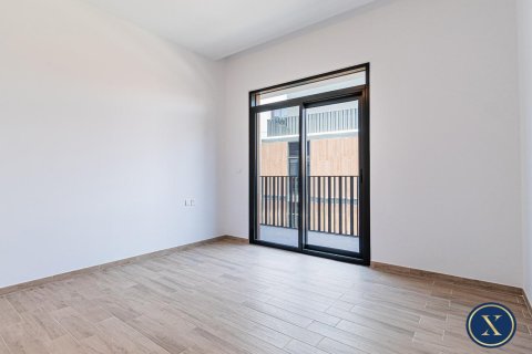 Apartment in Belgravia, Jumeirah Village Circle, Dubai 2 bedrooms, 117 sq.m. № 45444 - photo 4