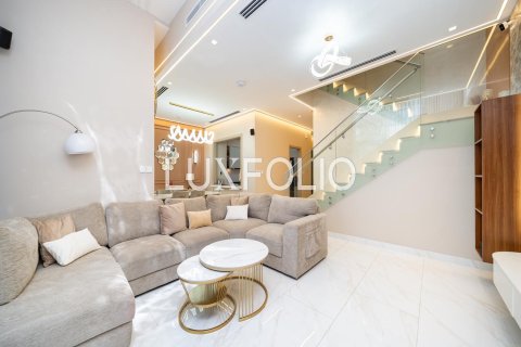 Townhouse in Al Furjan, Dubai 3 bedrooms, 255 sq.m. № 45452 - photo 8