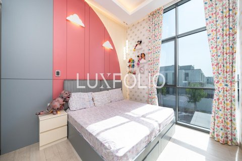Townhouse in Al Furjan, Dubai 3 bedrooms, 255 sq.m. № 45452 - photo 13