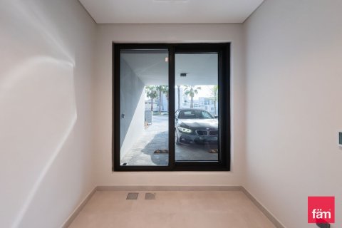 Adosado en Dubai Hills Estate, Dubai, 2 dormitorios, 105.1 m², № 47745 - foto 14