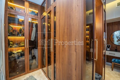 Villa in Dubai 4 bedrooms, 174.7 sq.m. № 77014 - photo 22