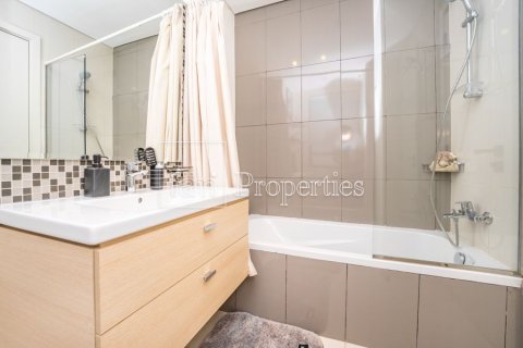 Villa in Dubai 4 bedrooms, 174.7 sq.m. № 77014 - photo 23