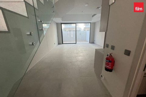 Adosado en Mohammed Bin Rashid City, Dubai, 2 dormitorios, 175 m², № 77016 - foto 11