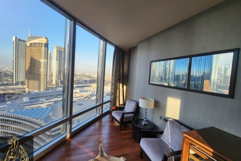 Apartment in Downtown Dubai (Downtown Burj Dubai), Dubai 2 bedrooms, 144 sq.m. № 37549 - photo 1