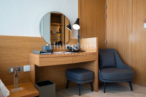 Снять в аренду квартиру в FIVE at Jumeirah Village Circle, Джумейра Вилладж Серкл, Дубай: студию, 48.86697800м², № 113524 - фото 9