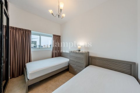 Apartment in Jumeirah Lake Towers, Dubai 1 bedroom, 84.6346 sq.m. № 113522