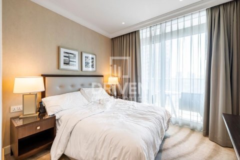 Снять в аренду квартиру в The Address Residence Fountain Views, Даунтаун Дубай (Даунтаун Бурдж Дубай), Дубай: 2 спальни, 127м², № 20864 - фото 6
