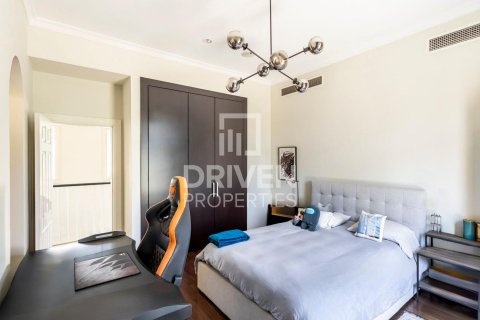 Villa en Jumeirah Golf Estates, Dubai, 5 dormitorios, 871 m², № 20865 - foto 15