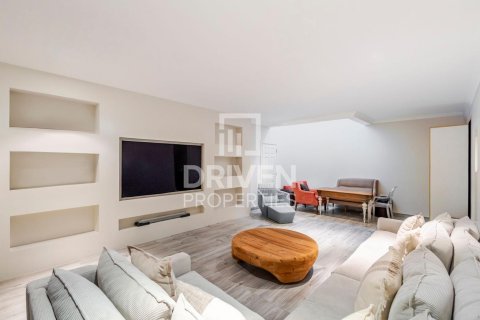 Villa en Jumeirah Golf Estates, Dubai, 5 dormitorios, 871 m², № 20865 - foto 4