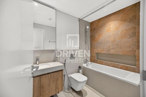 Apartment in Zabeel, Dubai 1 bedroom, 68.93 sq.m. № 128088 - photo 12
