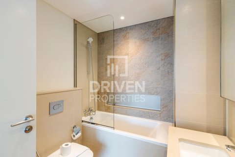 Apartment in Zabeel, Dubai 2 bedrooms, 101.36 sq.m. № 128085 - photo 13