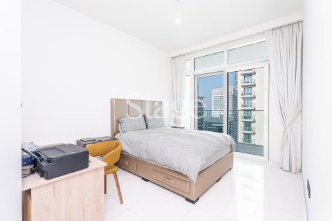 Apartment in EMAAR Beachfront, Dubai Harbour, Dubai 3 bedrooms, 195 sq.m. № 122248 - photo 14