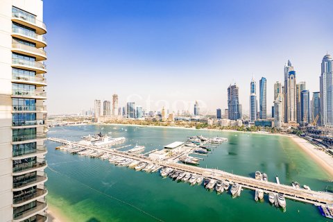 Apartment in EMAAR Beachfront, Dubai Harbour, Dubai 3 bedrooms, 195 sq.m. № 122248 - photo 3