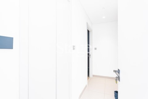 Apartment in EMAAR Beachfront, Dubai Harbour, Dubai 3 bedrooms, 195 sq.m. № 122248 - photo 19
