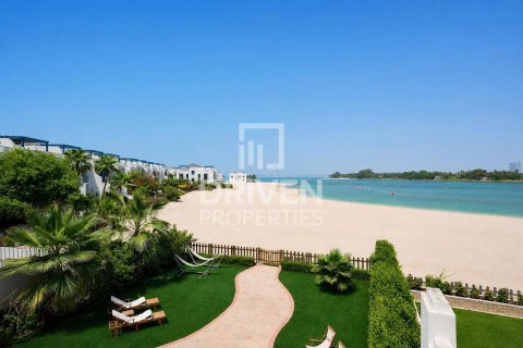 Villa in Palma Residences, Palm Jumeirah, Dubai 5 bedrooms, 478.45 sq.m. № 135718