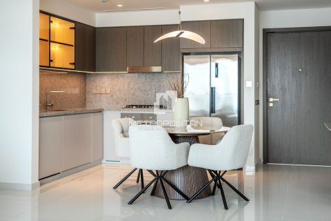 Apartamento en EMAAR Beachfront, Dubai Harbour, Dubai, 2 dormitorios, 128 m², № 15674 - foto 9