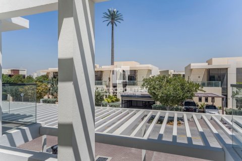 Townhouse in Park Residences, DAMAC Hills (Akoya by DAMAC), Dubai 4 bedrooms, 180 sq.m. № 15675 - photo 13