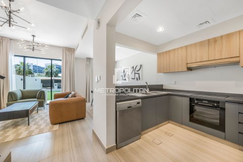 Townhouse in Park Residences, DAMAC Hills (Akoya by DAMAC), Dubai 4 bedrooms, 180 sq.m. № 15675 - photo 6