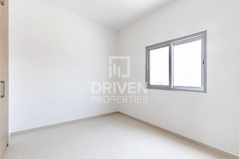 Villa in Amaranta, Dubai Land, Dubai 4 bedrooms, 330.36 sq.m. № 135905 - photo 4