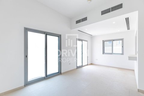 Villa in Amaranta, Dubai Land, Dubai 4 bedrooms, 330.36 sq.m. № 135905 - photo 22