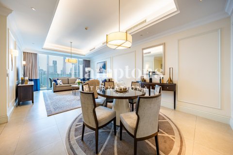Квартира в Даунтаун Дубай (Даунтаун Бурдж Дубай), Дубай, 2 спальни, 162.673м², № 90707