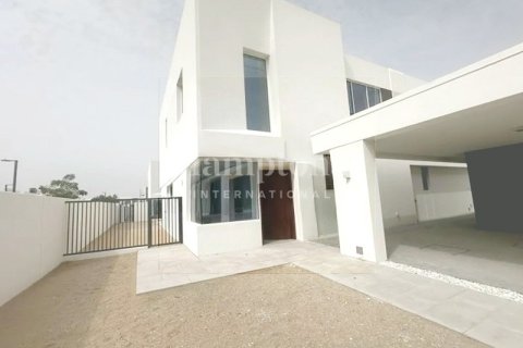 Снять в аренду таунхаус в Al Manara, Jumeirah Village Triangle, Дубай: 4 спальни, 205.96595100м², № 90706 - фото 13