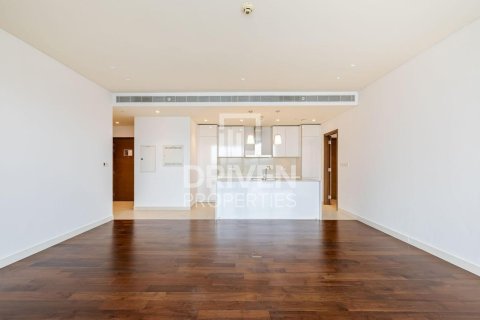 Apartment in City Walk, Dubai 2 bedrooms, 163.79 sq.m. № 129548 - photo 14