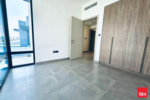 Снять в аренду виллу в Дубае: 3 спальни, 174м², № 76903 - фото 3