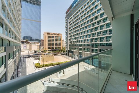 Appartement à Palm Jumeirah, Dubai, 37.2 m², № 76892 - photo 1