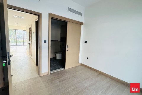 Снять в аренду таунхаус в Дубае: 4 спальни, 211.5м², № 76901 - фото 10