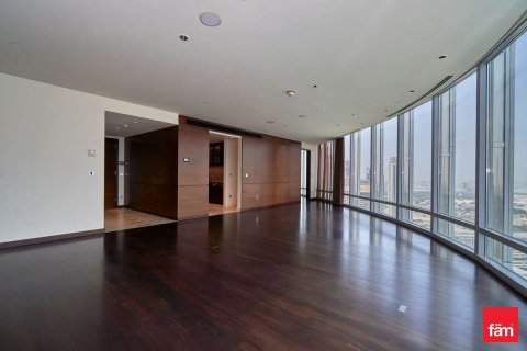 Apartment in Downtown Dubai (Downtown Burj Dubai), Dubai 2 bedrooms, 165.2 sq.m. № 100882 - photo 13