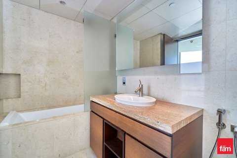 Apartment in Downtown Dubai (Downtown Burj Dubai), Dubai 2 bedrooms, 165.2 sq.m. № 100882 - photo 11