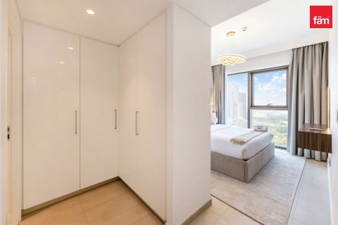 Apartment in Downtown Dubai (Downtown Burj Dubai), Dubai 2 bedrooms, 100.9 sq.m. № 100931 - photo 18