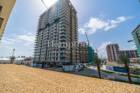 Apartment in Mina Rashid, Dubai 1 bedroom, 65.8682 sq.m. № 101385