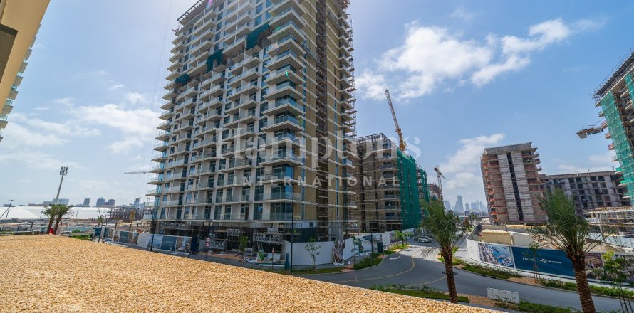 Apartment in Mina Rashid, Dubai 1 bedroom, 65.8682 sq.m. № 101385