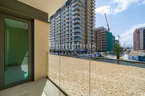 Apartment in Mina Rashid, Dubai 1 bedroom, 65.86822700 sq.m. № 101385 - photo 8