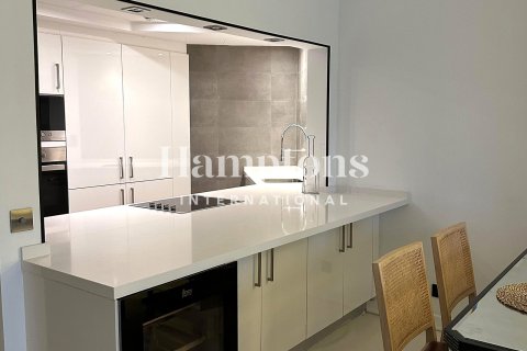 Apartment in FIVE Palm Jumeirah, Palm Jumeirah, Dubai 1 bedroom, 106.28103200 sq.m. № 101377 - photo 8