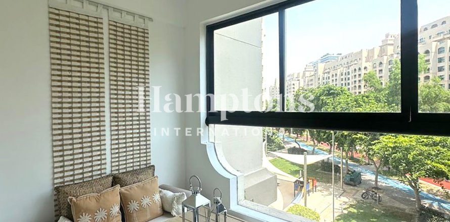 Apartment in FIVE Palm Jumeirah, Palm Jumeirah, Dubai 1 bedroom, 106.281 sq.m. № 101377