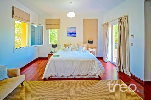 Villa in Arabian Ranches, Dubai 4 bedrooms, 301.1 sq.m. № 139837 - photo 15