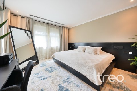 Villa in Regional, Jumeirah Park, Dubai 3 bedrooms, 284.56 sq.m. № 139836 - photo 21