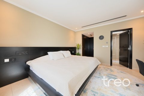 Villa in Regional, Jumeirah Park, Dubai 3 bedrooms, 284.56 sq.m. № 139836 - photo 20