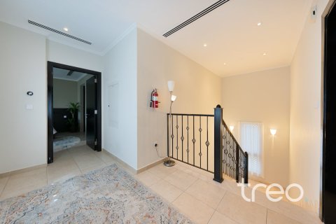 Villa in Regional, Jumeirah Park, Dubai 3 bedrooms, 284.56 sq.m. № 139836 - photo 23