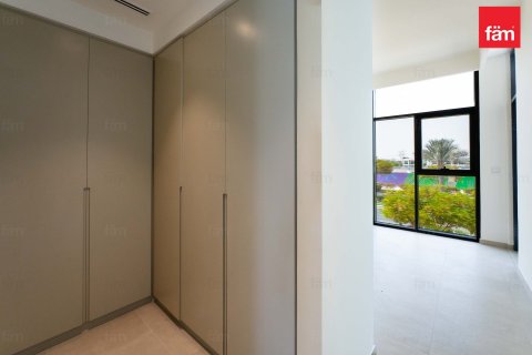 Townhouse in Dubai 3 bedrooms, 168 sq.m. № 49241 - photo 17