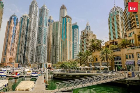 Apartment in Dubai Marina, Dubai 2 bedrooms, 97.7 sq.m. № 18590 - photo 9