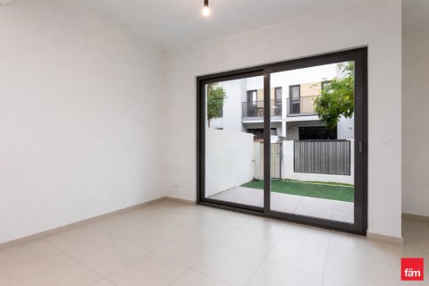 Villa in Tilal Al Ghaf, Dubai 3 bedrooms, 140.4 sq.m. № 100016 - photo 3