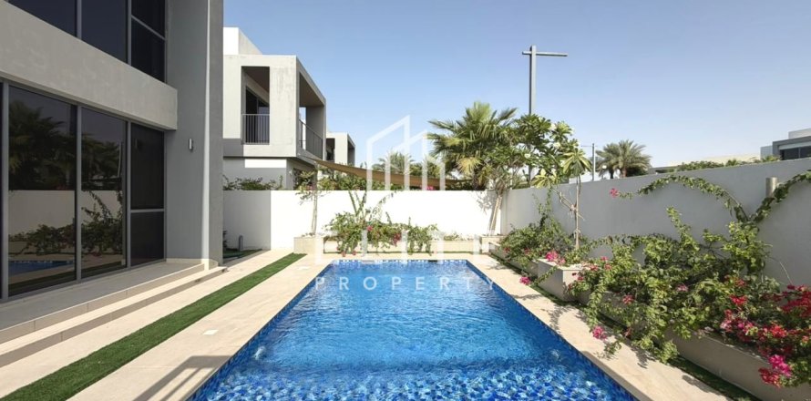 Villa in Sidra Villas, Dubai Hills Estate, Dubai 4 bedrooms, 327 sq.m. № 121550