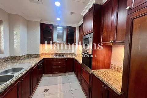 Apartment in Downtown Dubai (Downtown Burj Dubai), Dubai 2 bedrooms, 138.61127600 sq.m. № 110986 - photo 13