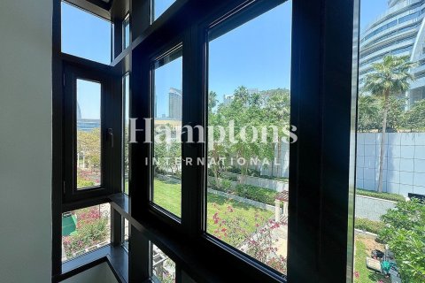 Apartment in Downtown Dubai (Downtown Burj Dubai), Dubai 2 bedrooms, 138.61127600 sq.m. № 110986 - photo 9