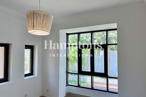 Apartment in Downtown Dubai (Downtown Burj Dubai), Dubai 2 bedrooms, 138.61127600 sq.m. № 110986 - photo 7